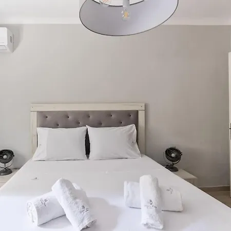 Modern Lifestyle In The Heart Of The Apartman *