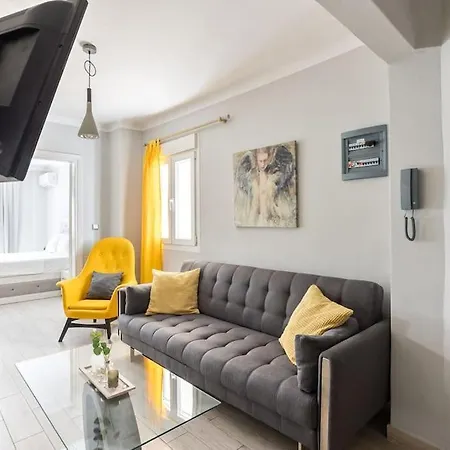 Lifestyle Apartment In The Heart Of The City *
