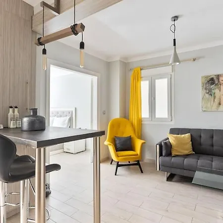 Modern Lifestyle In The Heart Of The Apartment