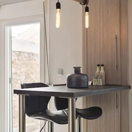 Modern Lifestyle In The Heart Of The Apartment *
